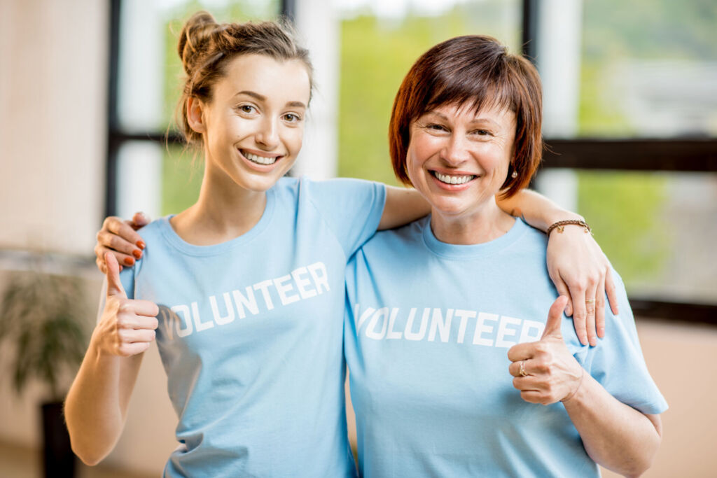 volunteer_AdobeStock_148376169-scaled-1024x683.jpeg