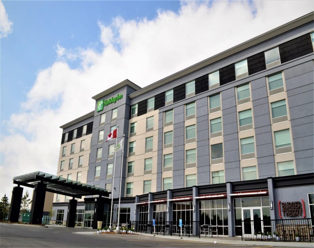 Holiday-Inn-Evario-1024x810.jpeg